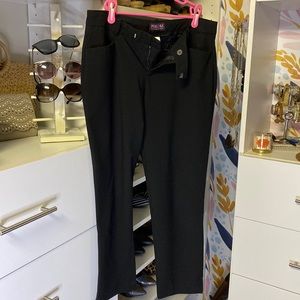 Womens ankle length straight leg capris